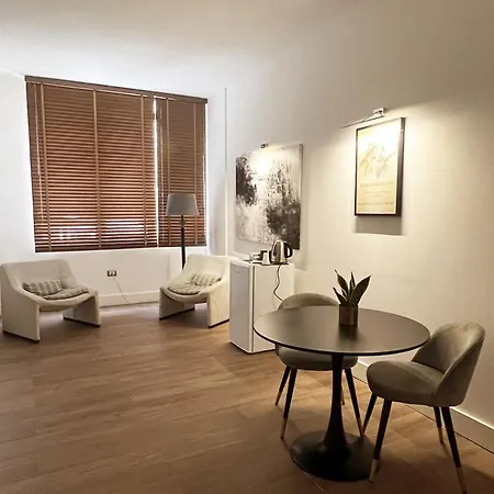 Alea Bed & Breakfast 4*